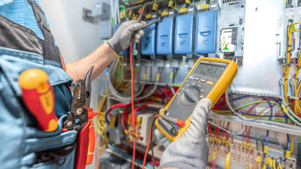 Best Electrician Near Me  in Geneva, OH